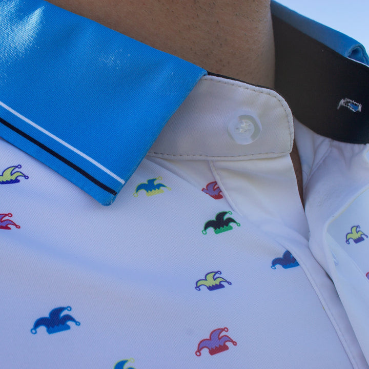 Close up of the collar of a men's golf polo. Two lines on the collar add a touch of detail to the polo.